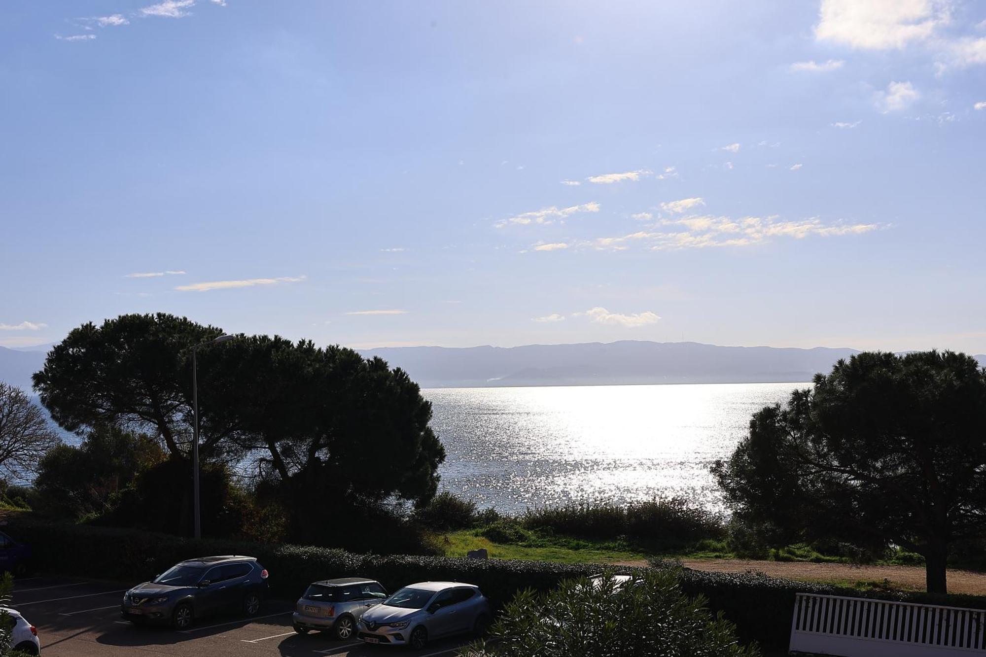 Superbe T2 Vue Mer - Piscine & Plage A 100M アジャクシオ エクステリア 写真